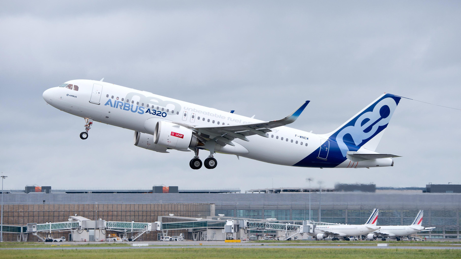 Airbusin on mentävä kuin helvettiin, jos se haluaa toimittaa 820 lentokonetta vuonna 2025